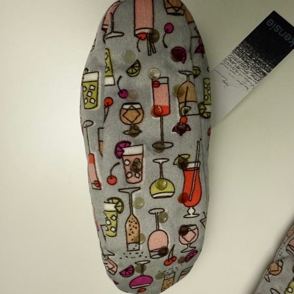 Kensie Slipper Sock with Pom Pom - Picture 6 of 7